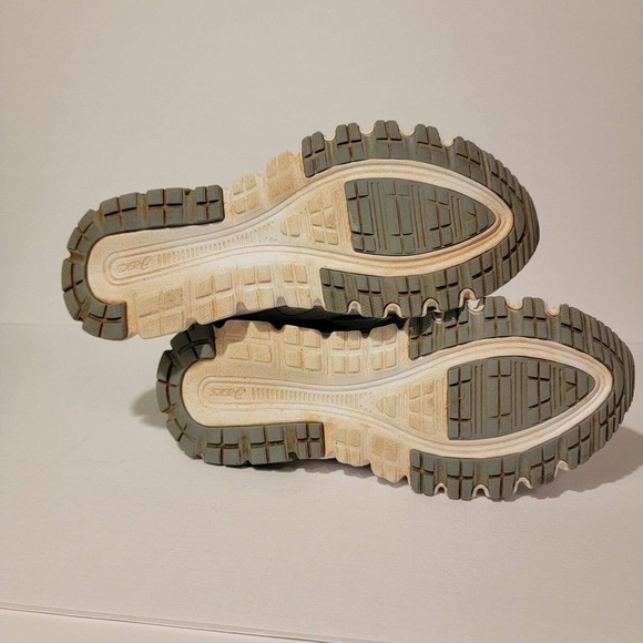 Asics Women's GEL-Quantum 90 Running Shoes 1022A115 Size 9 US Gray Athletic - Picture 8 of 8